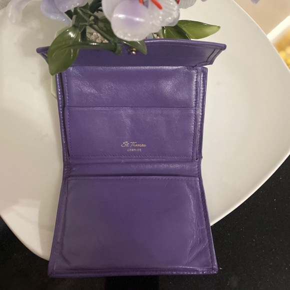 Vintage StThomas cowhide LeatherClasp Coin wallet - Picture 5 of 6